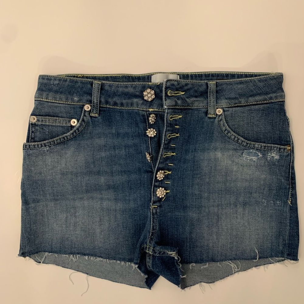 Dondup - woman’s Jean shorts. Made in Italy. New.